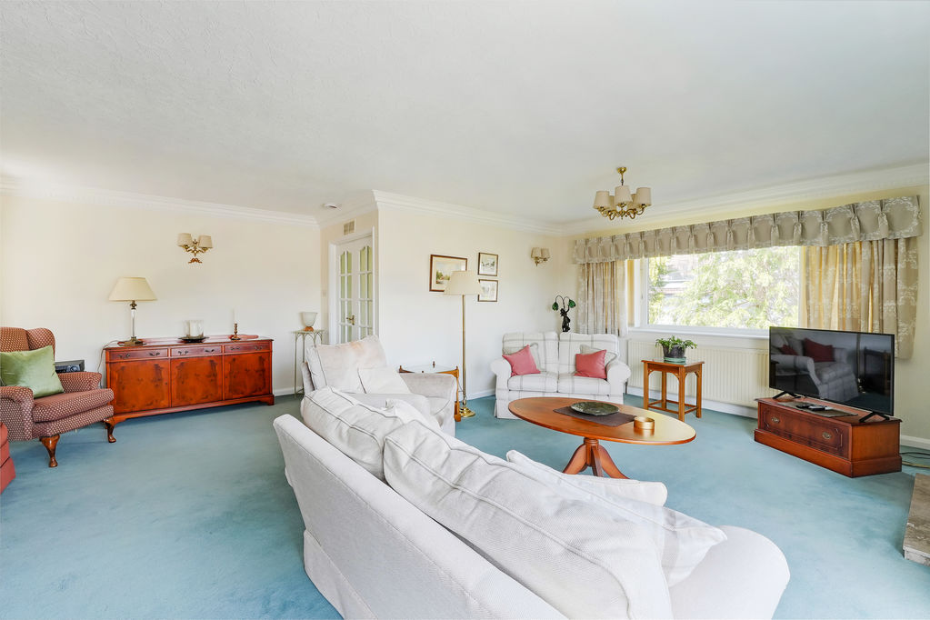 Burlington Grove Dore
